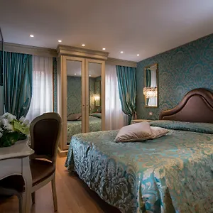 Ca' Marinella 3*, Venedig Italien