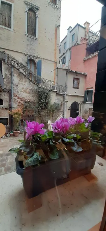 Corte Del Doge Di Rialto Venedig Frühstückspension